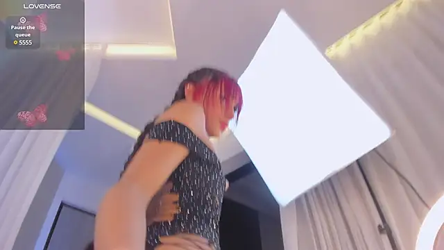 Snapshot of angelrossario chatting on December 2024 05:04:01 AM angelrossario online show from December 2024 05:04:01 AM