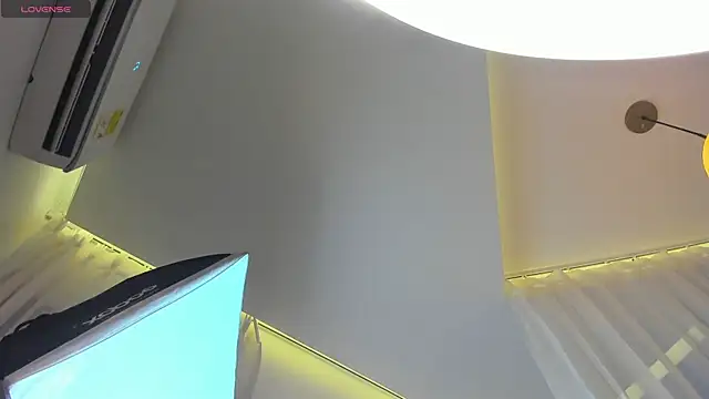 Snapshot of angelrossario chatting on September 2025 04:56:02 AM angelrossario online show from September 2025 04:56:02 AM