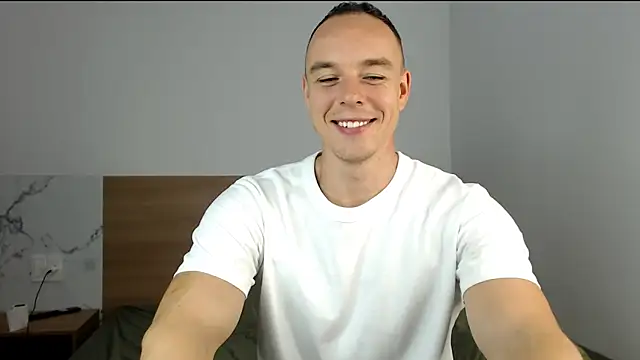 Snapshot of heilgarbest chatting on October 2025 03:05:02 AM heilgarbest online show from October 2025 03:05:02 AM