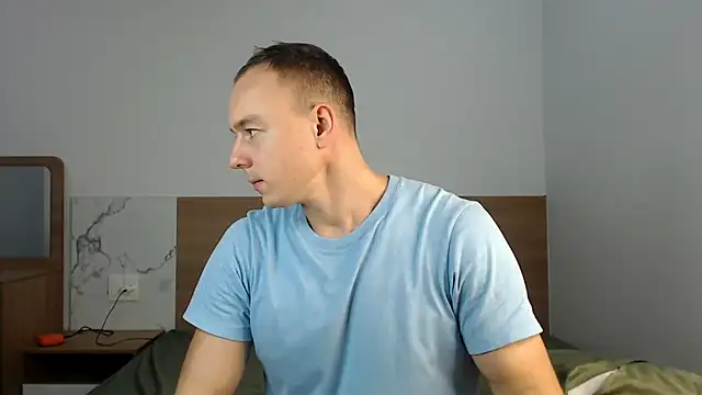 Snapshot of heilgarbest chatting on October 2025 09:01:01 AM heilgarbest online show from October 2025 09:01:01 AM