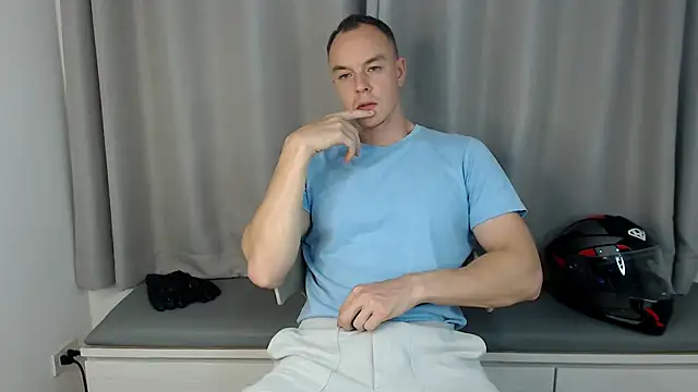 Snapshot of heilgarbest chatting on November 2025 11:54:02 AM heilgarbest online show from November 2025 11:54:02 AM