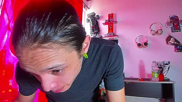 LilOwen  online show from August 2026 07:13:02 PM