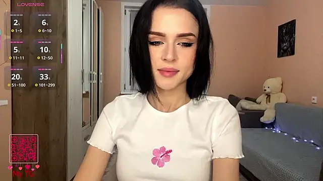 Snapshot of ElgaBlumer chatting on December 2025 05:07:01 PM ElgaBlumer online show from December 2025 05:07:01 PM