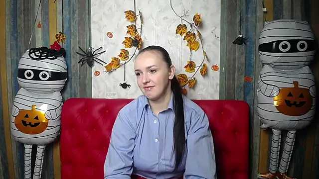 IsabelBlackberry online show from November 2025 06:02:02 AM