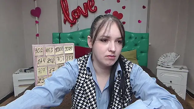 IsabelBlackberry online show from February 2026 06:24:01 AM