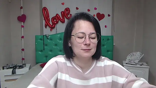MarieSho online show from April 2026 06:17:01 AM