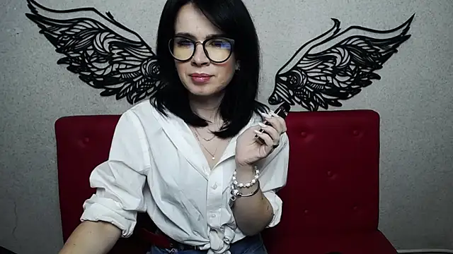 JasmineKouch online show from February 2025 06:26:02 PM