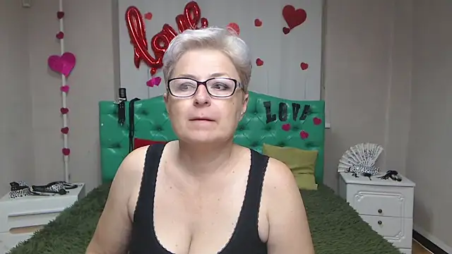 EmiliaGree online show from September 2025 05:14:02 PM