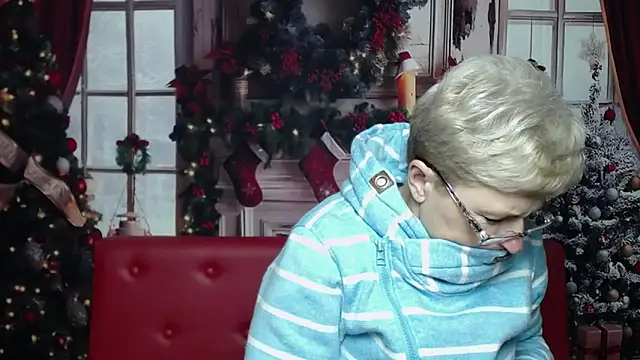 Snapshot of EmiliaGree chatting on January 2026 06:02:02 PM EmiliaGree online show from January 2026 06:02:02 PM