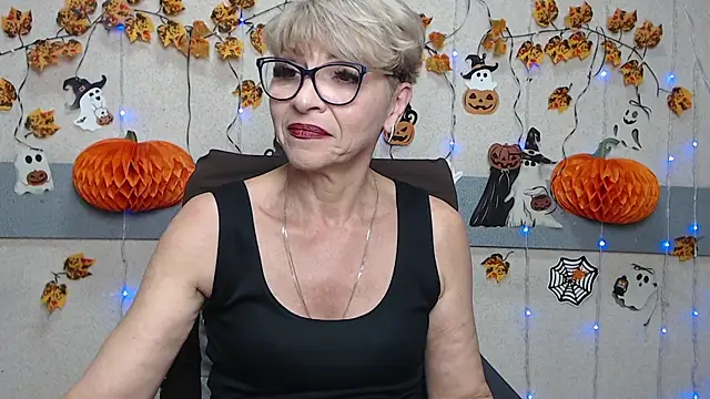 EllaBonito online show from November 2025 12:31:02 PM