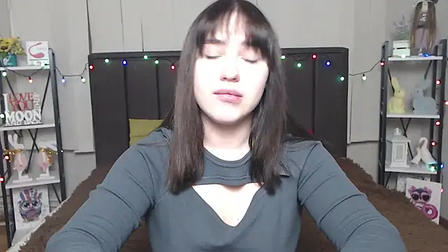 LauraHlot online show from January 2025 07:10:02 PM