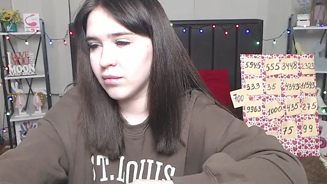 LauraHlot online show from February 2025 05:32:01 AM