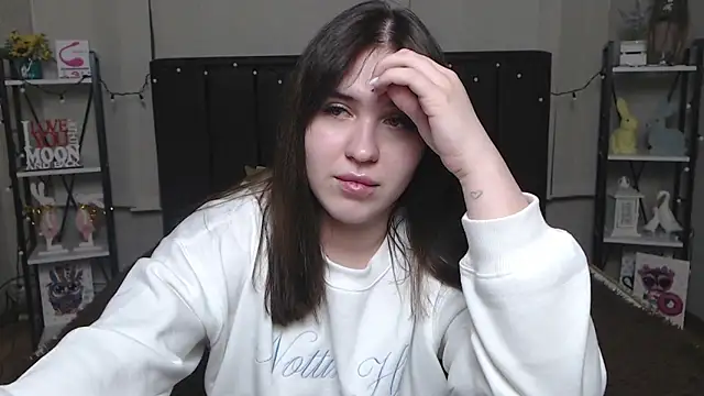 LauraHlot online show from February 2025 06:43:02 AM