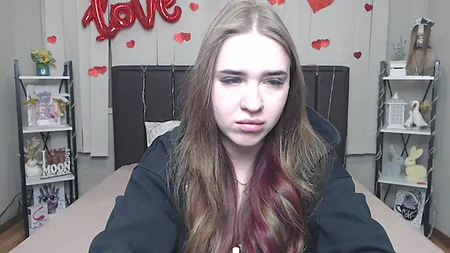 LauraHlot online show from March 2026 06:37:02 PM