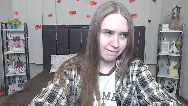 LauraHlot online show from May 2026 06:13:01 PM