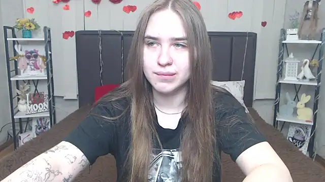 LauraHlot online show from May 2026 05:31:02 PM