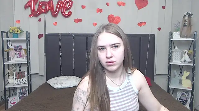 LauraHlot online show from May 2026 06:08:01 AM