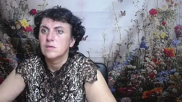 LuciaMii online show from September 2025 05:03:02 PM