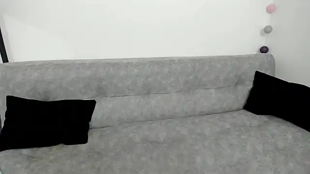 Sofiskies online show from March 2025 03:43:02 AM