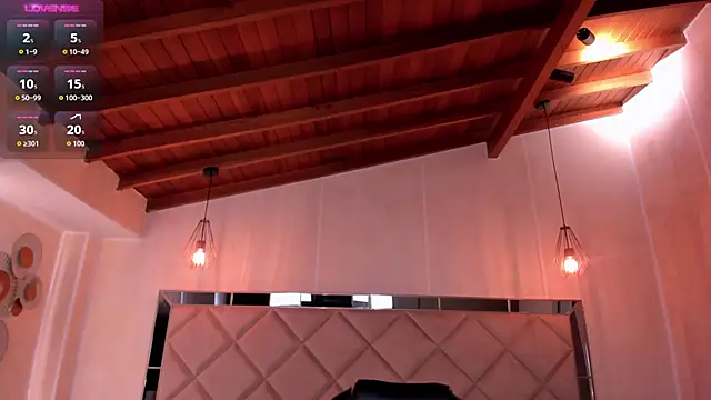 ValeriaVelvet online show from October 2025 12:18:02 PM