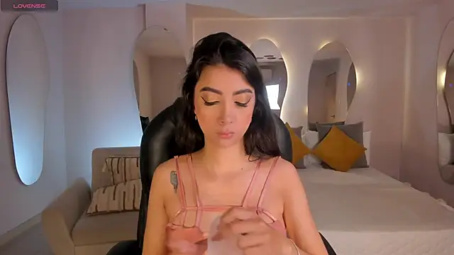 ValeriaVelvet online show from February 2026 12:21:01 PM