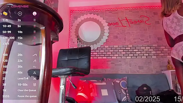 Karla-Ebony online show from February 2025 09:15:02 PM