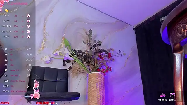 Karla-Ebony online show from October 2025 01:31:02 PM