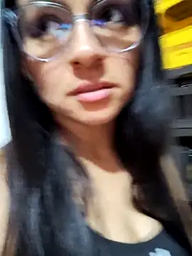 Linda Lars online show from April 2026 02:55:01 AM