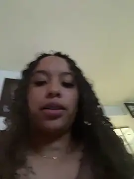 MarieLeon online show from October 2025 09:45:01 PM