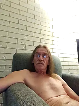 Snapshot of coolbrease10 chatting on December 2024 09:27:02 AM coolbrease10 online show from December 2024 09:27:02 AM