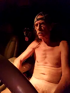 Snapshot of coolbrease10 chatting on September 2025 09:22:02 AM coolbrease10 online show from September 2025 09:22:02 AM