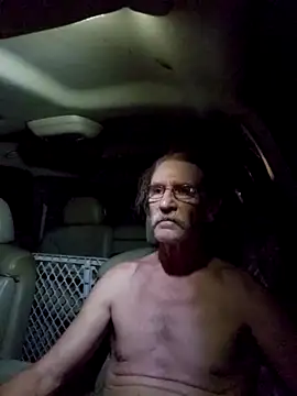 Snapshot of coolbrease10 chatting on October 2025 12:36:01 AM coolbrease10 online show from October 2025 12:36:01 AM