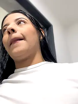 Arilw online show from September 2025 01:13:01 PM