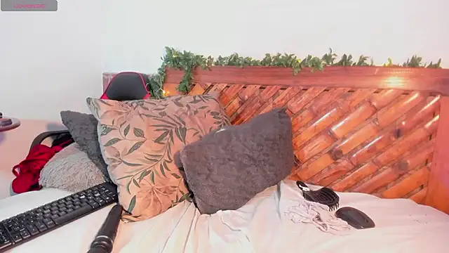 Snapshot of Scarlett_diaz17 chatting on January 2025 02:53:02 PM Scarlett diaz17 online show from January 2025 02:53:02 PM