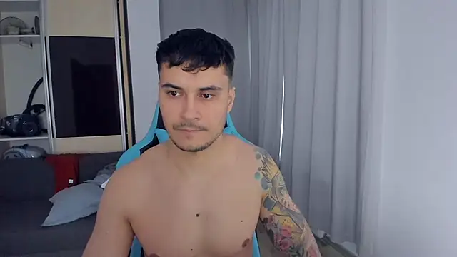 MatMalonne online show from January 2025 02:31:01 PM