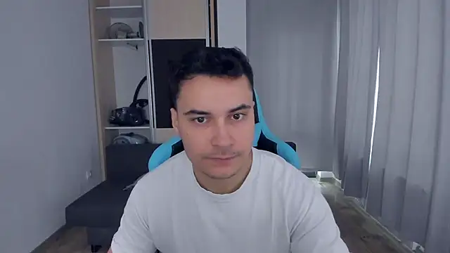 MatMalonne online show from January 2025 07:16:02 AM