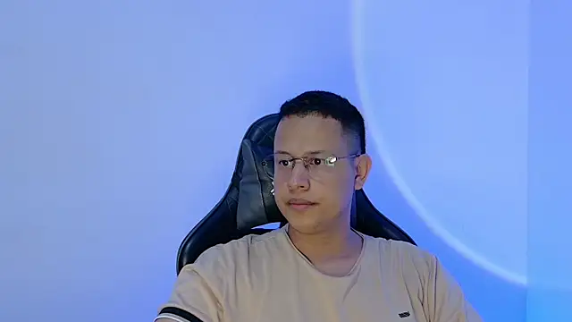 LiamVidal online show from July 2026 11:42:02 PM