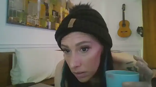 Snapshot of averietheangel chatting on February 2025 06:12:01 PM averietheangel online show from February 2025 06:12:01 PM