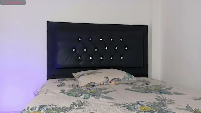 Snapshot of Adele_Rush chatting on February 2026 03:34:02 AM Adele Rush online show from February 2026 03:34:02 AM