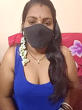 Snapshot of nisha_20 chatting on March 2025 12:17:02 AM nisha 20 online show from March 2025 12:17:02 AM