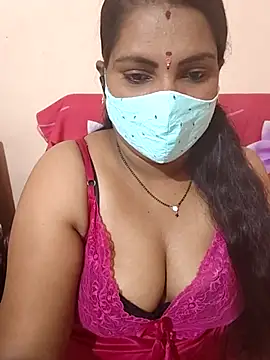 Snapshot of nisha_20 chatting on March 2025 04:13:01 AM nisha 20 online show from March 2025 04:13:01 AM