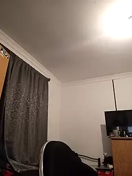 Snapshot of 29YOURZ_28_ chatting on December 2024 06:43:01 PM 29YOURZ 28 online show from December 2024 06:43:01 PM