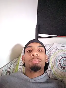 Snapshot of 29YOURZ_28_ chatting on December 2024 05:19:01 PM 29YOURZ 28 online show from December 2024 05:19:01 PM