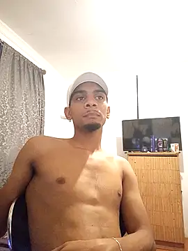 Snapshot of 29YOURZ_28_ chatting on December 2024 06:31:01 PM 29YOURZ 28 online show from December 2024 06:31:01 PM