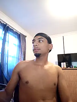 Snapshot of 29YOURZ_28_ chatting on December 2024 04:45:01 AM 29YOURZ 28 online show from December 2024 04:45:01 AM