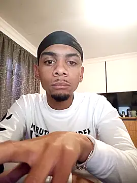 Snapshot of 29YOURZ_28_ chatting on December 2024 05:11:01 PM 29YOURZ 28 online show from December 2024 05:11:01 PM