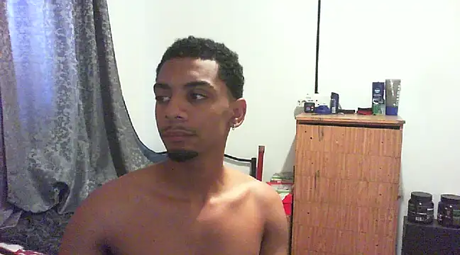 Snapshot of 29YOURZ_28_ chatting on February 2025 10:30:01 AM 29YOURZ 28 online show from February 2025 10:30:01 AM