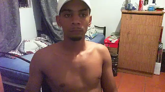 Snapshot of 29YOURZ_28_ chatting on February 2025 07:07:01 PM 29YOURZ 28 online show from February 2025 07:07:01 PM