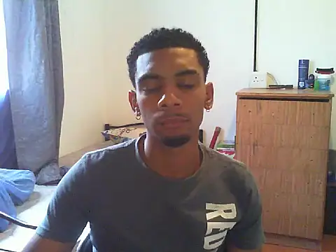 Snapshot of 29YOURZ_28_ chatting on February 2025 12:11:01 PM 29YOURZ 28 online show from February 2025 12:11:01 PM