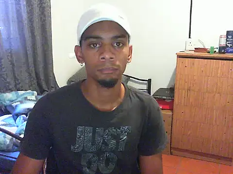 Snapshot of 29YOURZ_28_ chatting on March 2025 10:38:01 AM 29YOURZ 28 online show from March 2025 10:38:01 AM